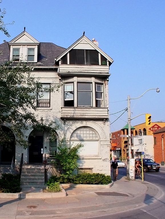 Knox House Toronto by Jason Vanderhill