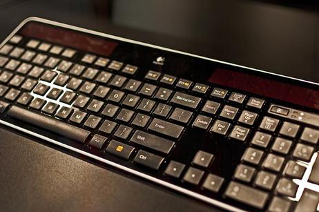 wireless keyboard by mbtrama