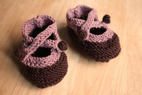 baby shower booties by iriskh