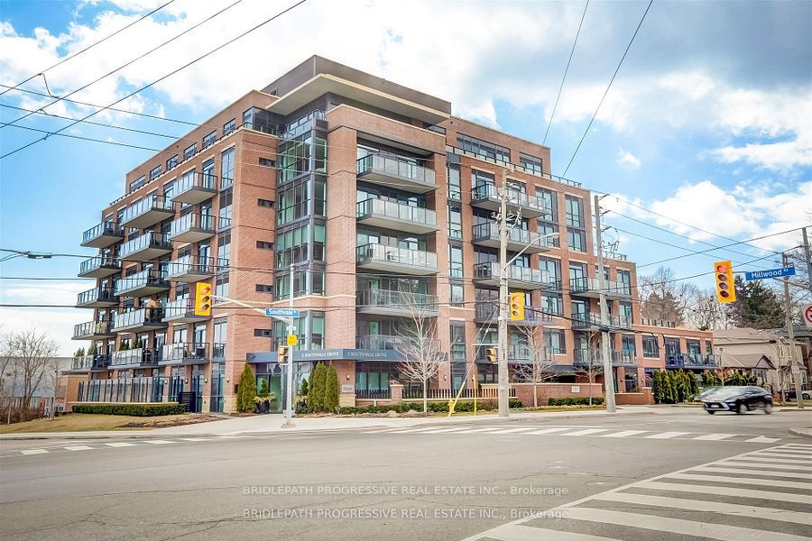 3 Southvale Dr #301 - Toronto C11 - Leaside