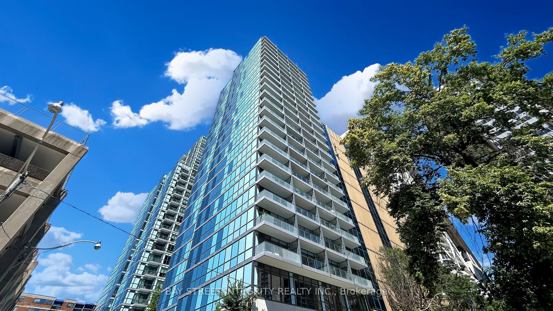 210 Simcoe St #2107 - Toronto C01 - Kensington-Chinatown