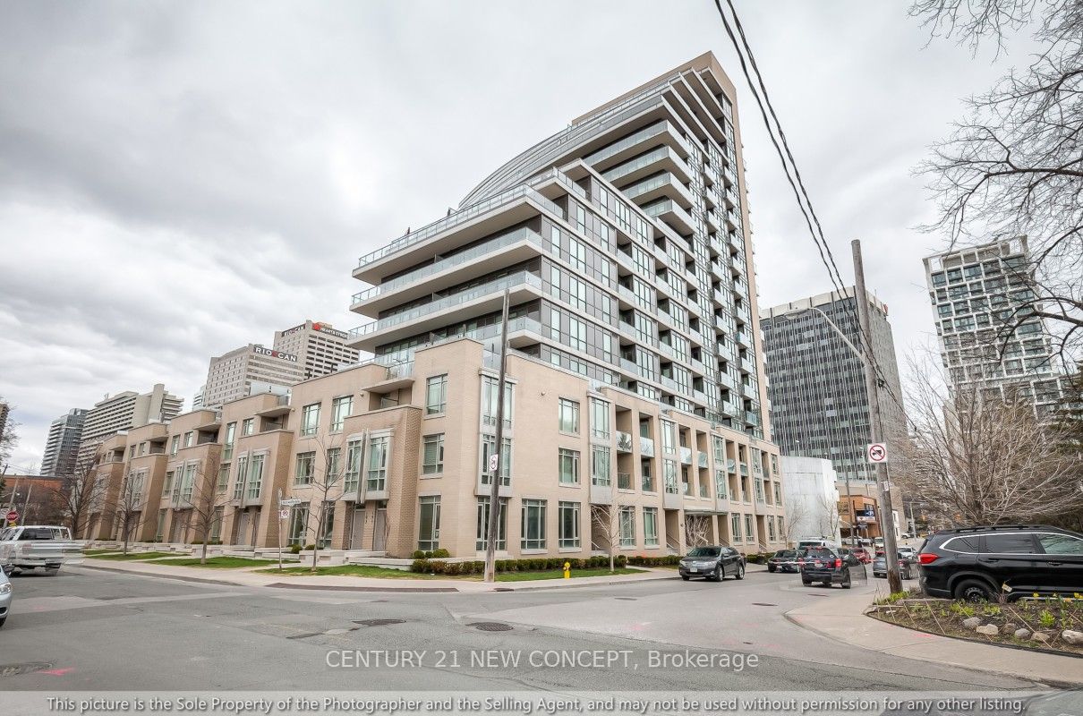 60 Berwick Ave #204 - Toronto C03 - Yonge-Eglinton