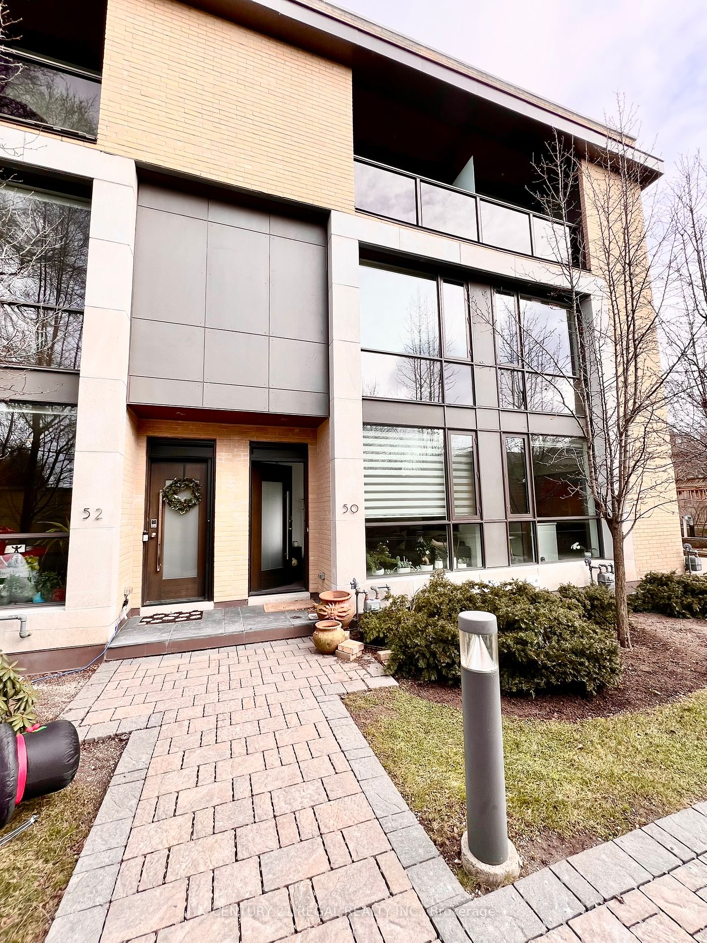 50 Havelock St #19 - Toronto C01 - Dufferin Grove