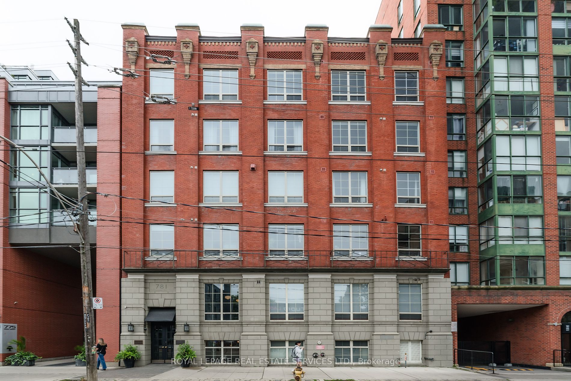781 King St #406 - Toronto C01 - Niagara