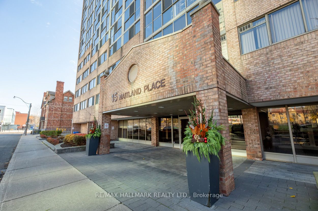 15 Maitland Pl #905 - Toronto C08 - Cabbagetown-South St. James Town