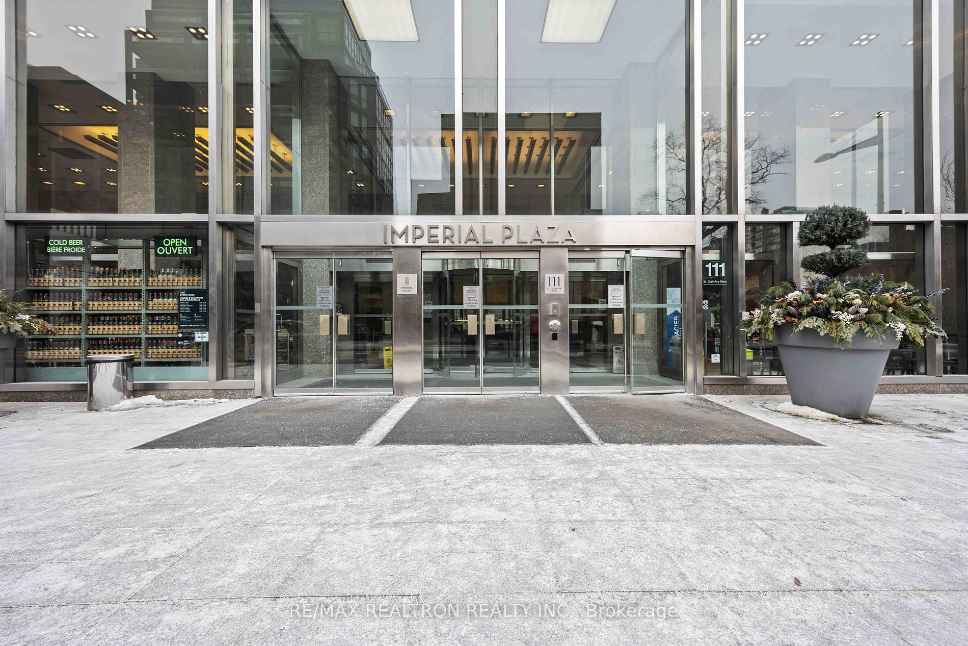 111 St Clair Ave #1823 - Toronto C02 - Yonge-St. Clair