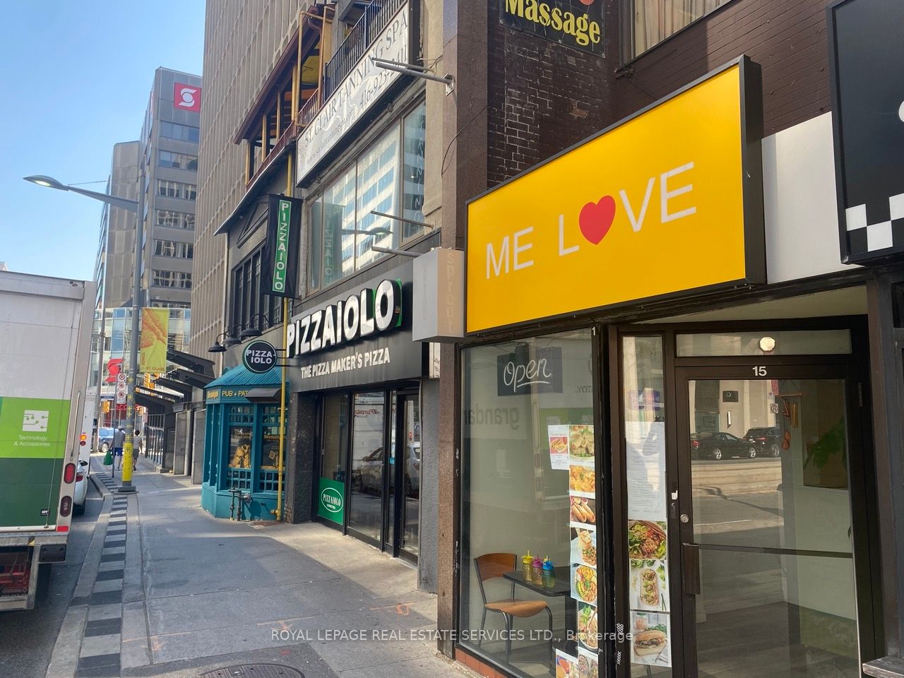 15 St Clair Ave - Toronto C02 - Yonge-St. Clair
