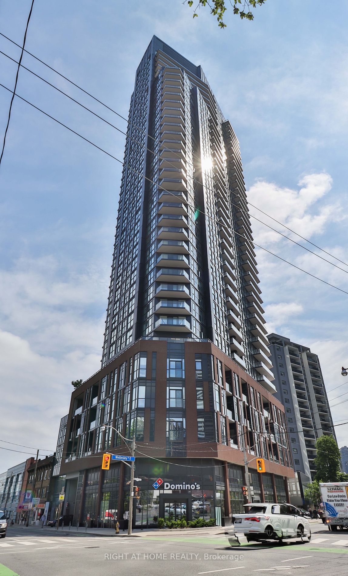 159 Wellesley St #406 - Toronto C08 - Cabbagetown-South St. James Town