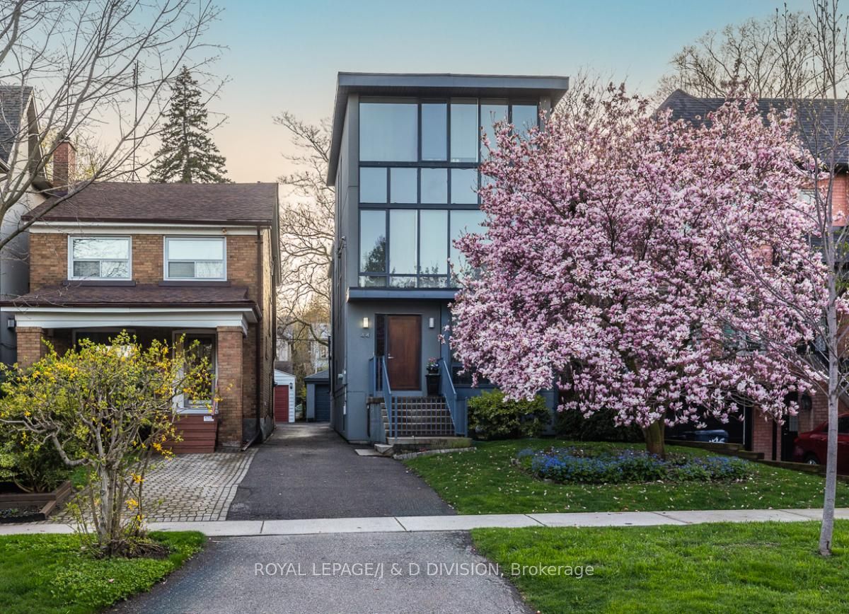 44 Standish Ave - Toronto C09 - Rosedale-Moore Park