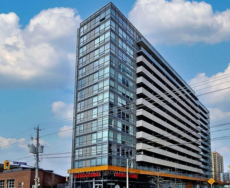 20 JOE SHUSTER Way #1110 - Toronto C01 - Niagara