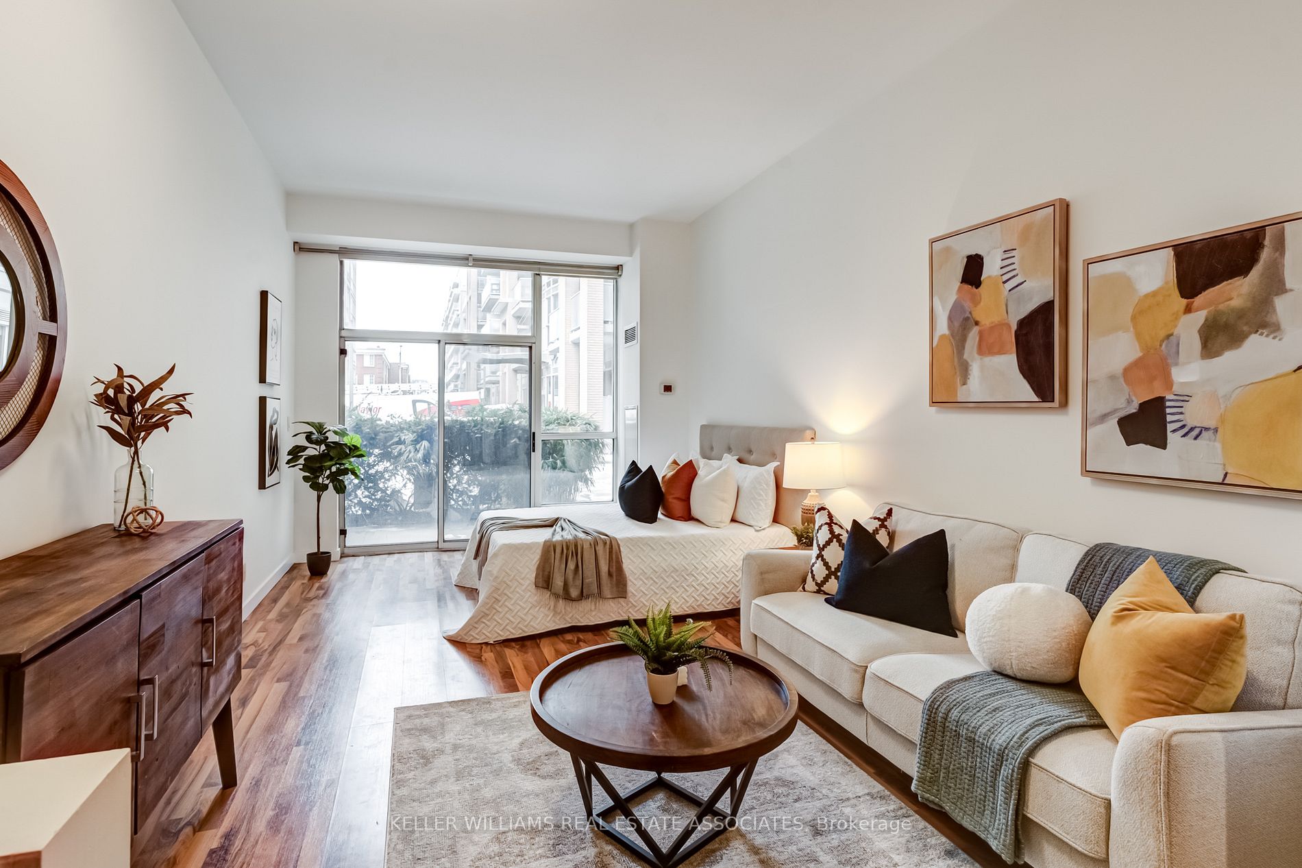 1005 King St #141 - Toronto C01 - Niagara