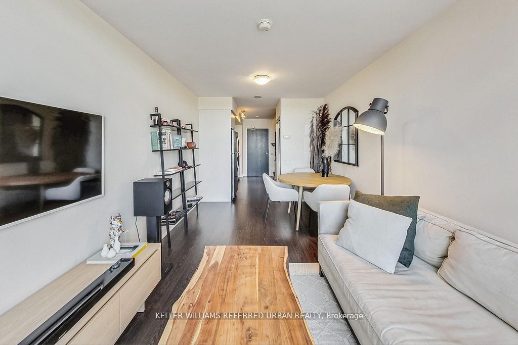 775 King St #426 - Toronto C01 - Niagara