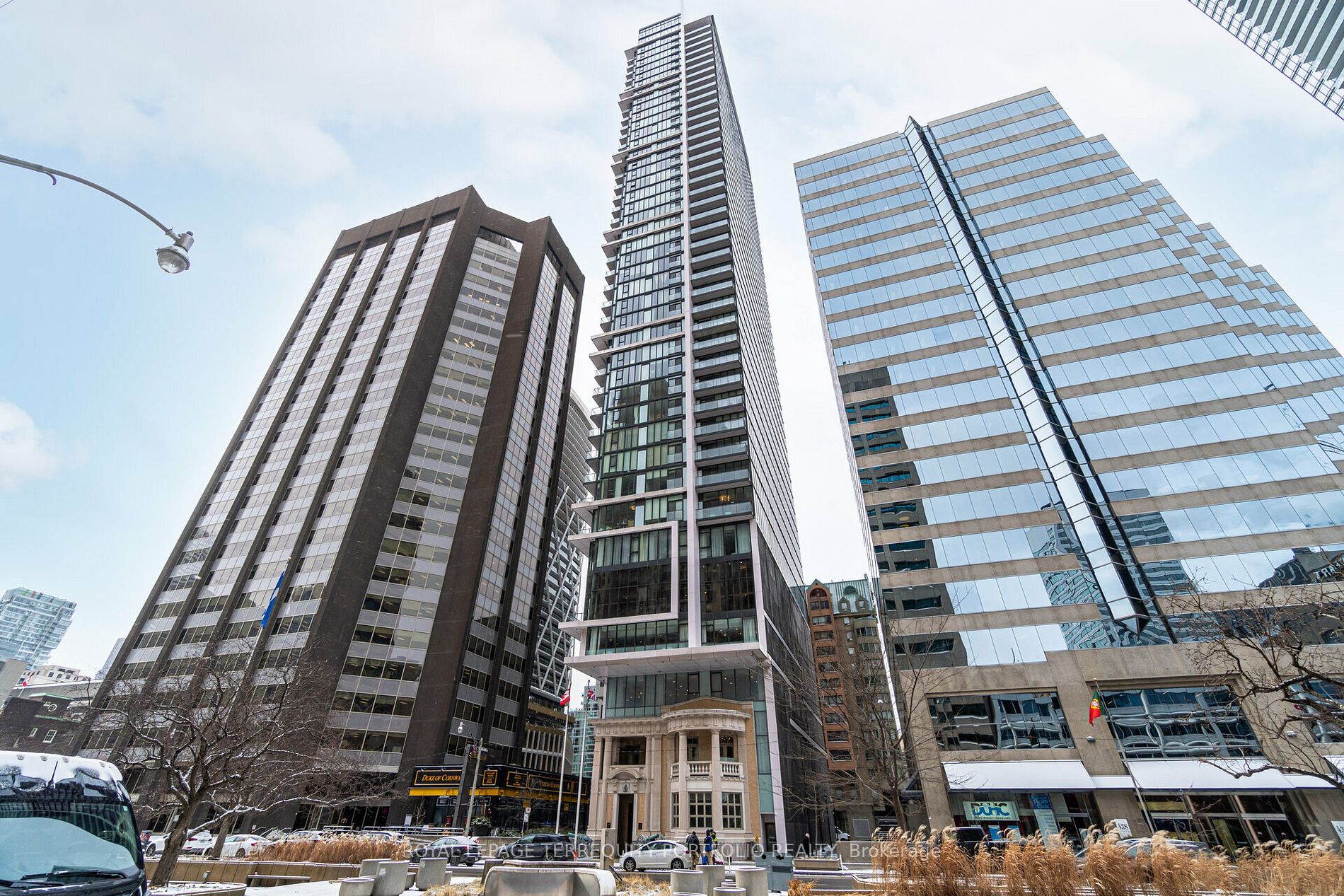426 University Ave #3709 - Toronto C01 - Kensington-Chinatown
