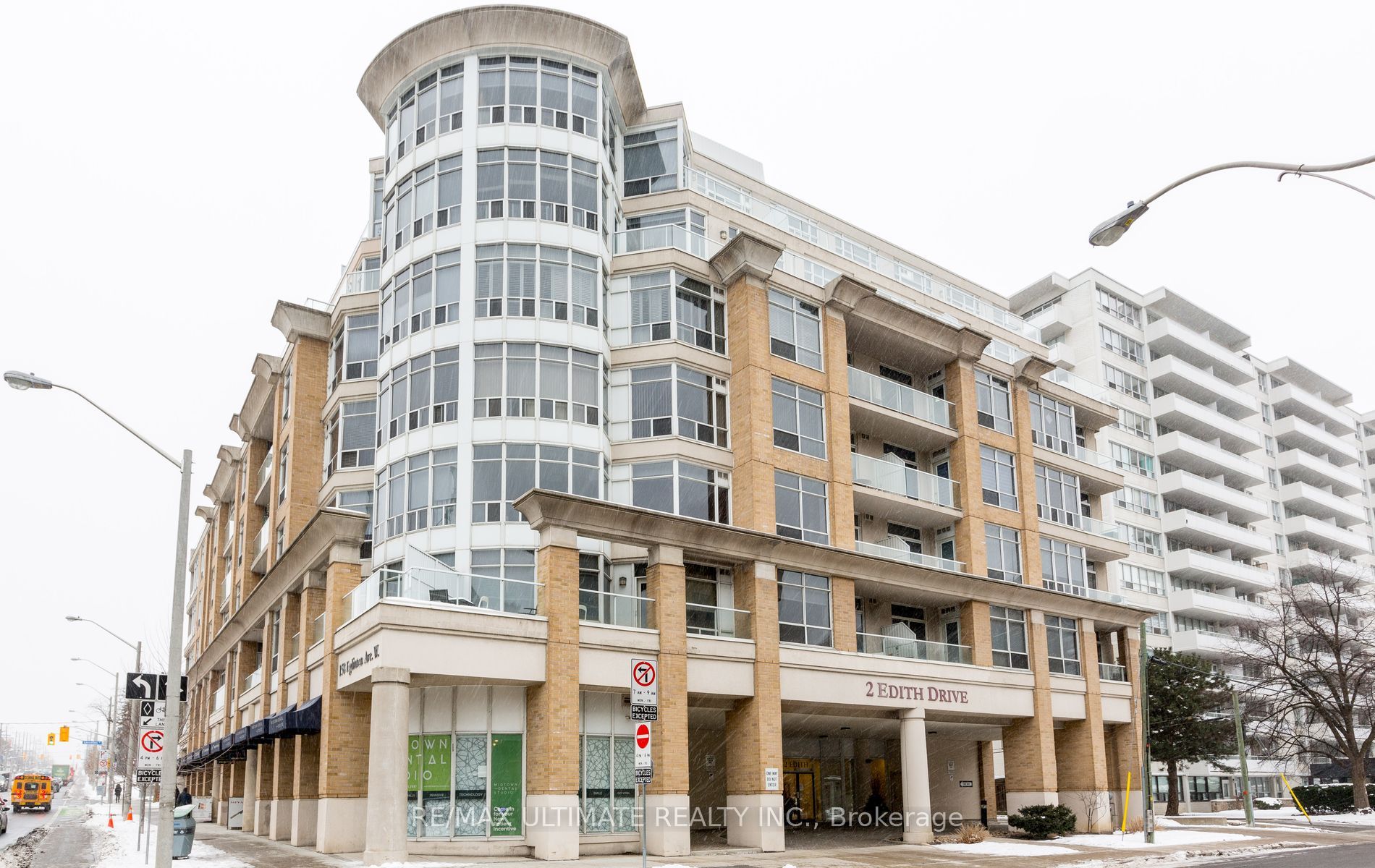 2 Edith Dr #304 - Toronto C03 - Yonge-Eglinton