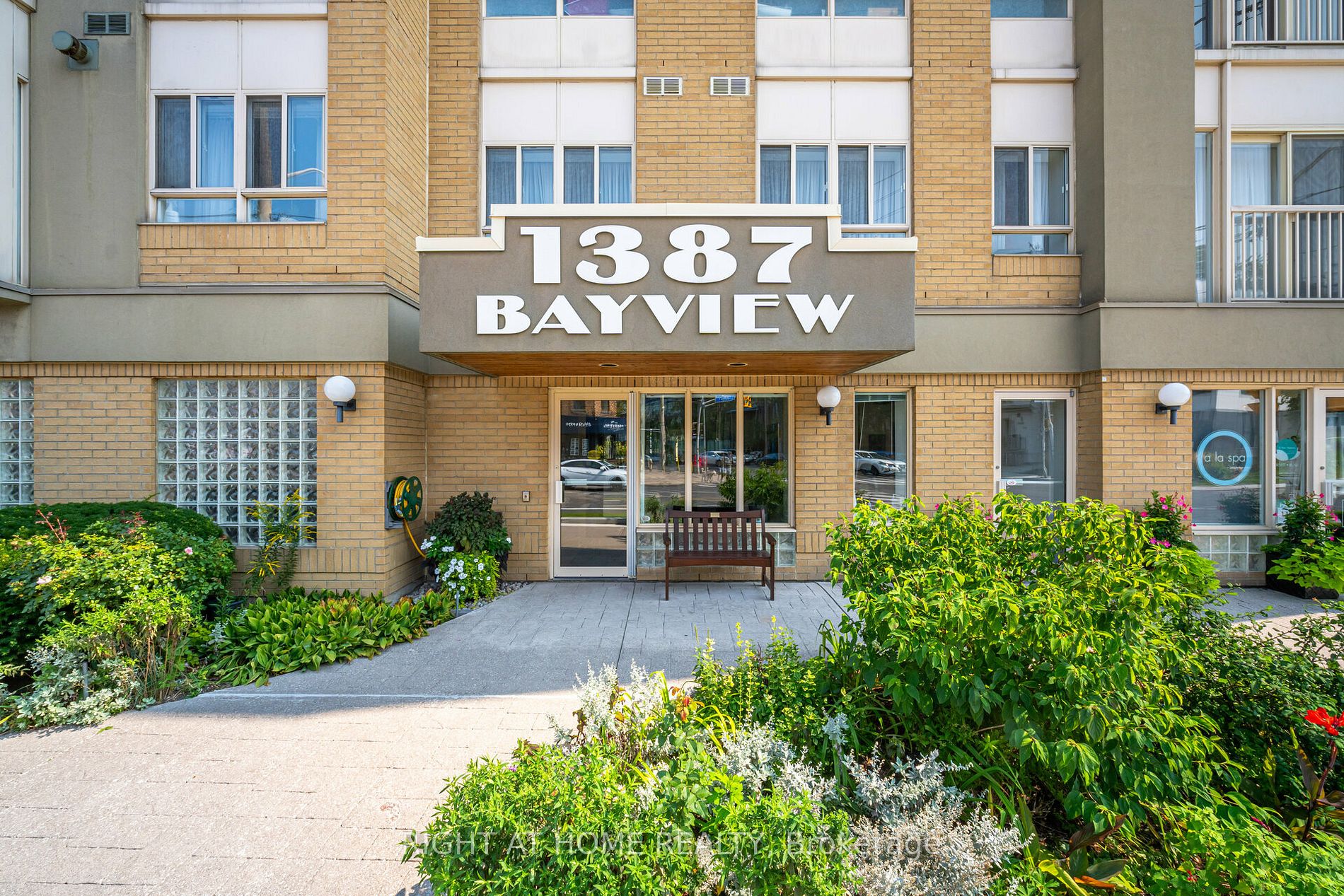 1387 Bayview Ave #306 - Toronto C11 - Leaside