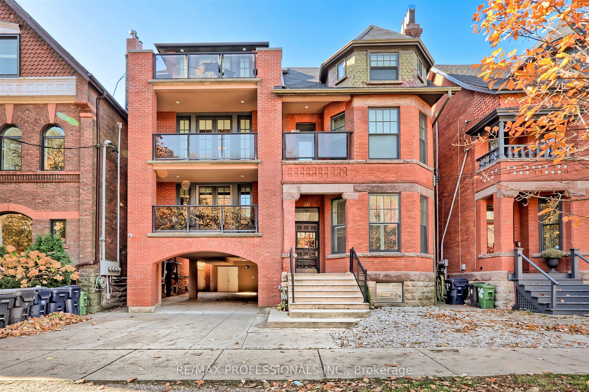 90 Madison Ave - Toronto C02 - Annex