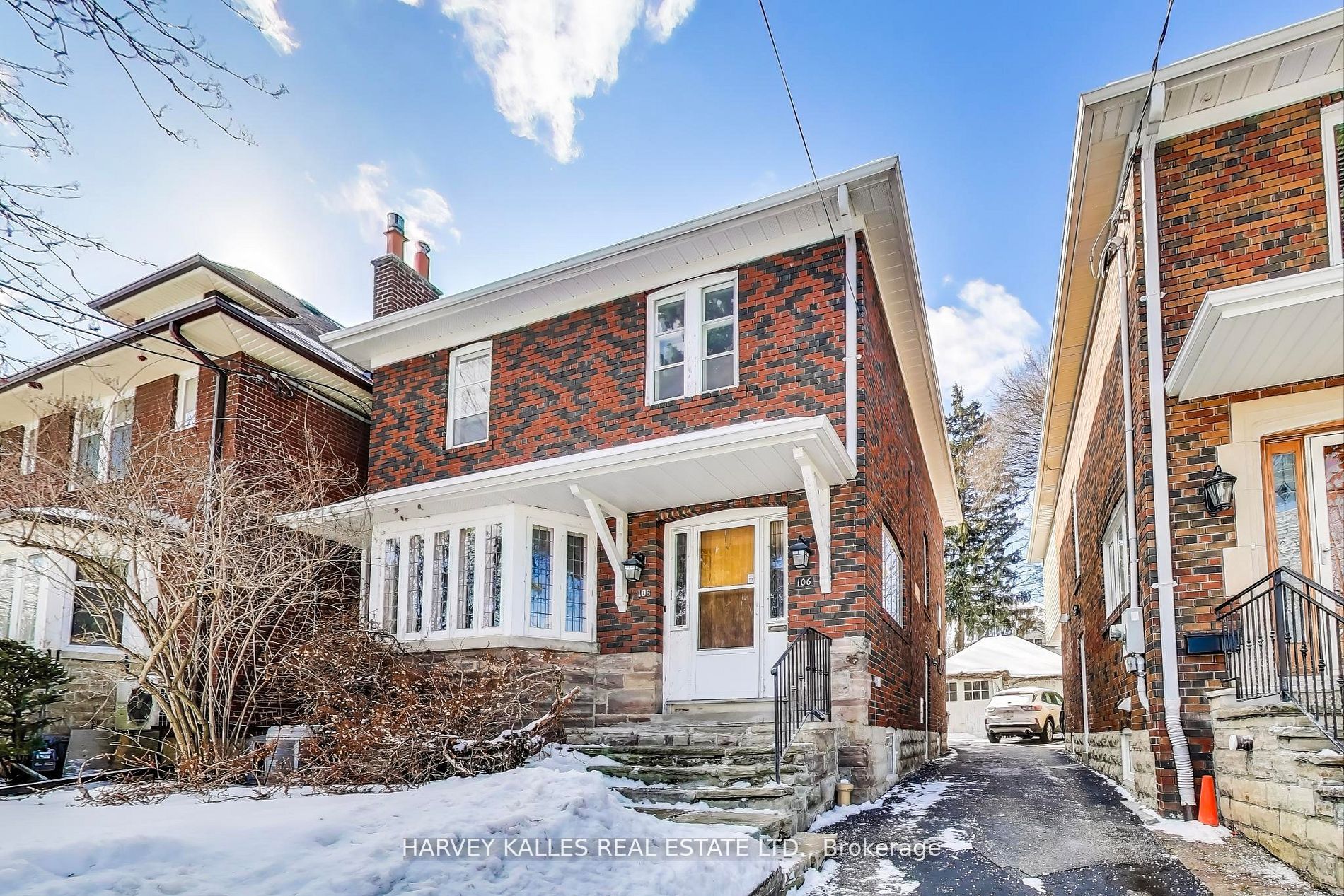 106 Eastbourne Ave - Toronto C03 - Yonge-Eglinton