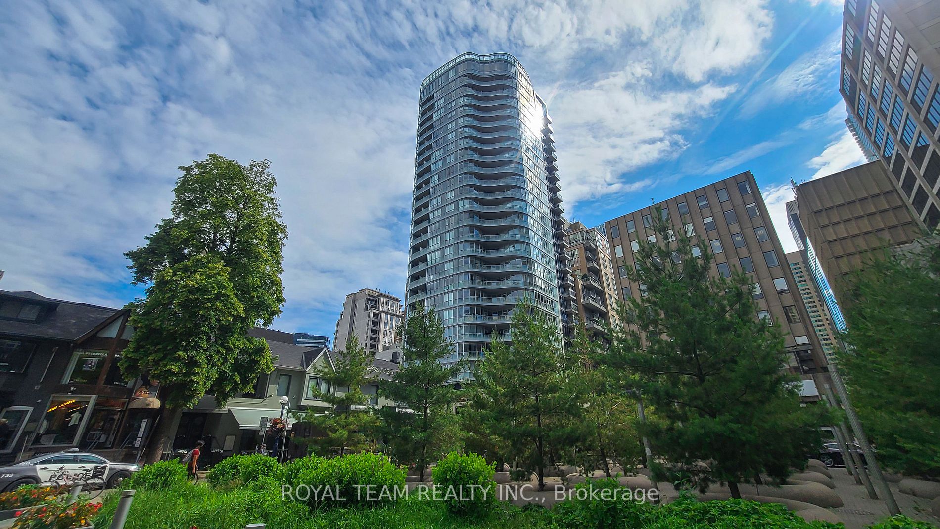 88 Cumberland St #1806 - Toronto C02 - Annex
