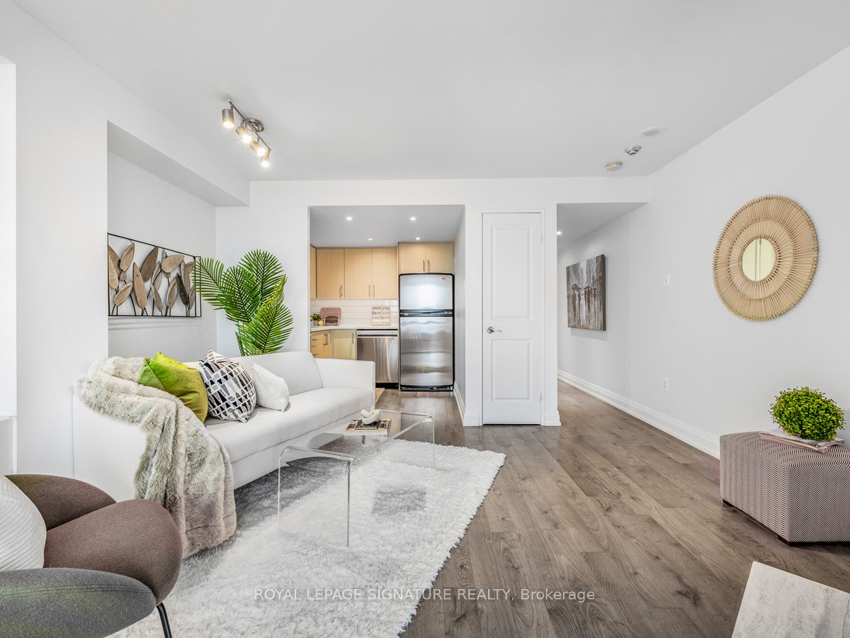 705 King St #1908 - Toronto C01 - Niagara