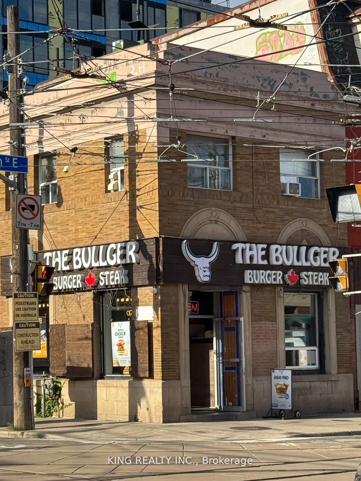 348 Queen St - Toronto C08 - Cabbagetown-South St. James Town