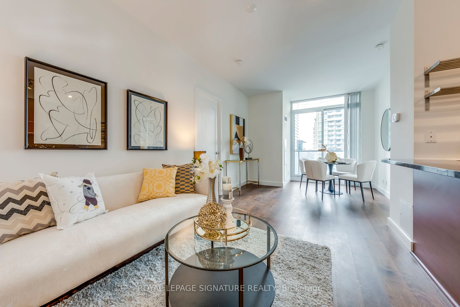 825 Church St #921 - Toronto C09 - Rosedale-Moore Park