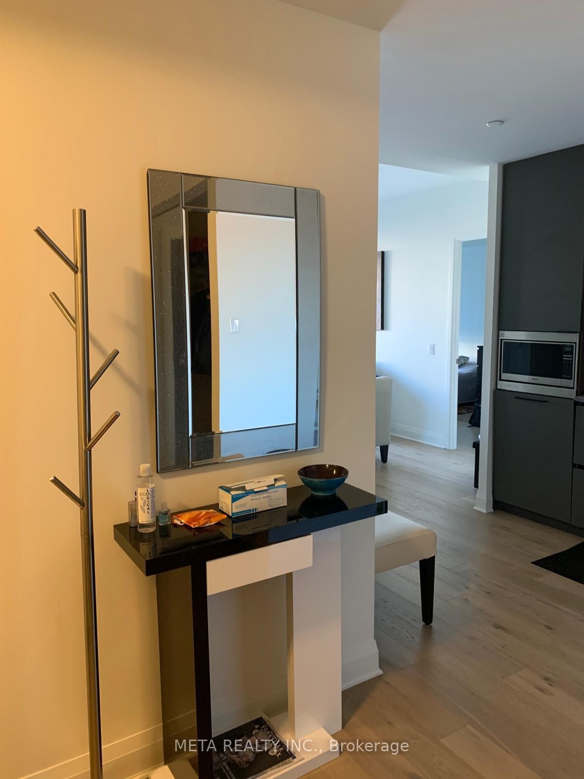 151 Avenue Rd #507 - Toronto C02 - Annex