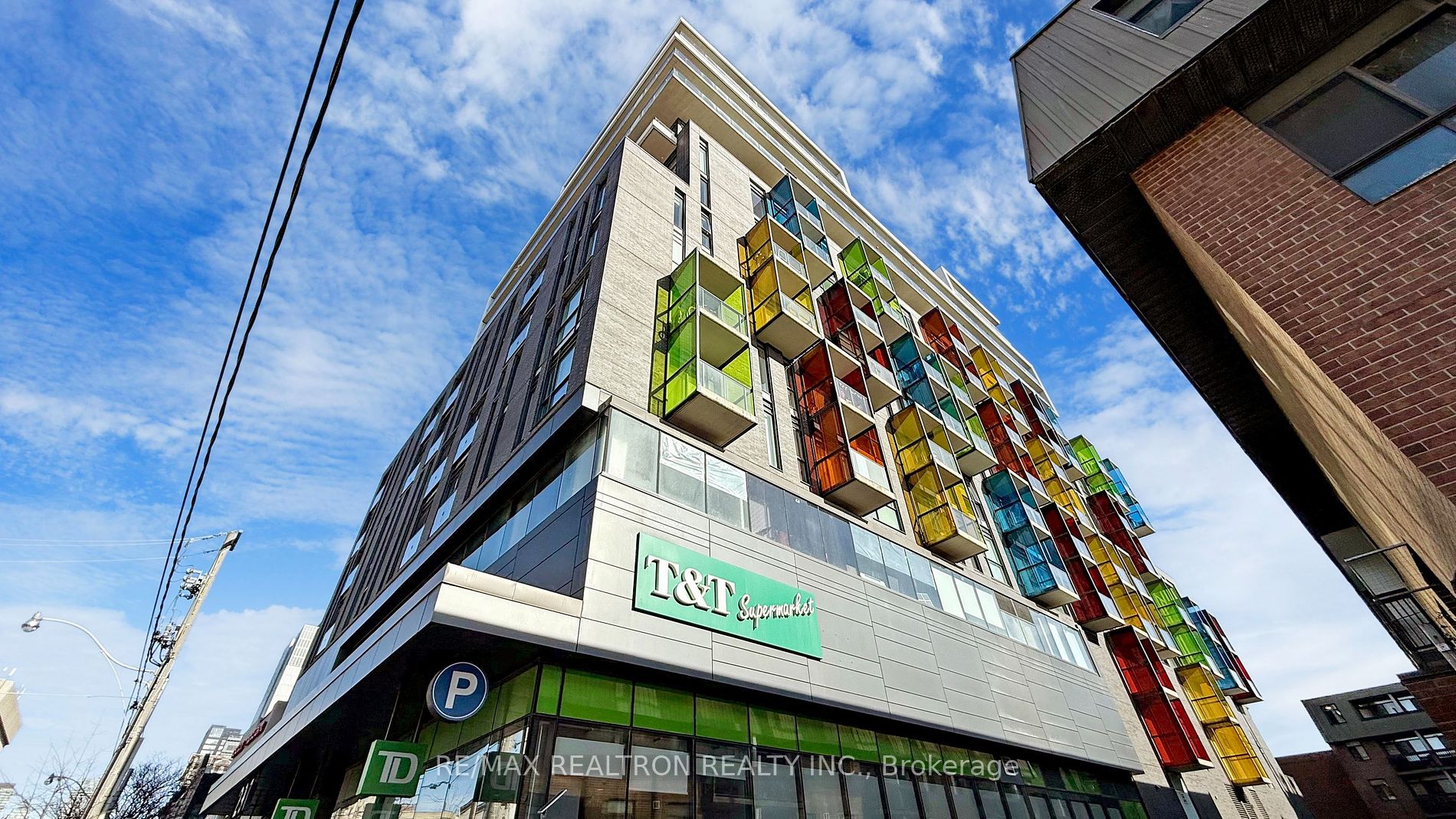297 College St #815 - Toronto C01 - Kensington-Chinatown
