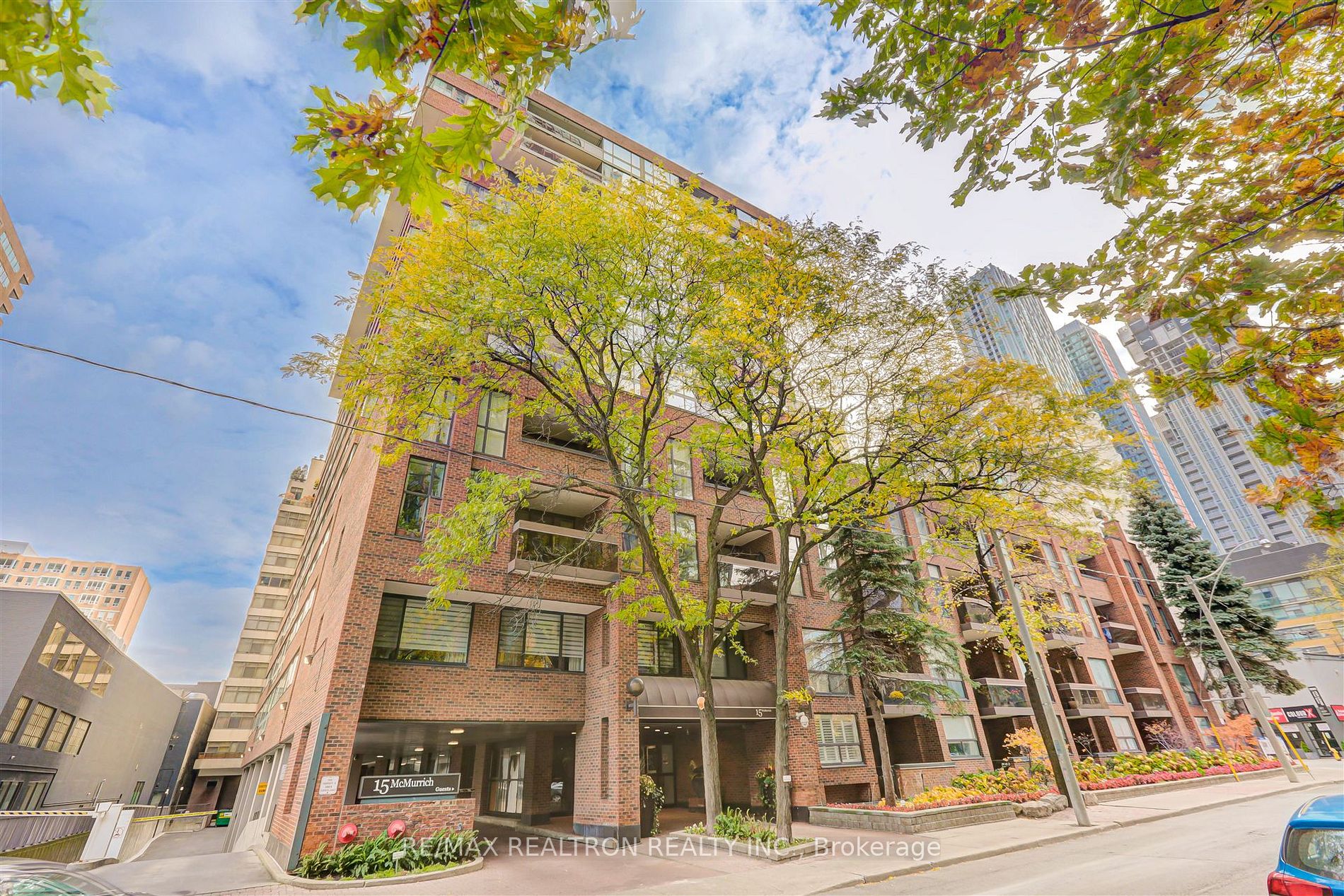 15 Mcmurrich St #204 - Toronto C02 - Annex