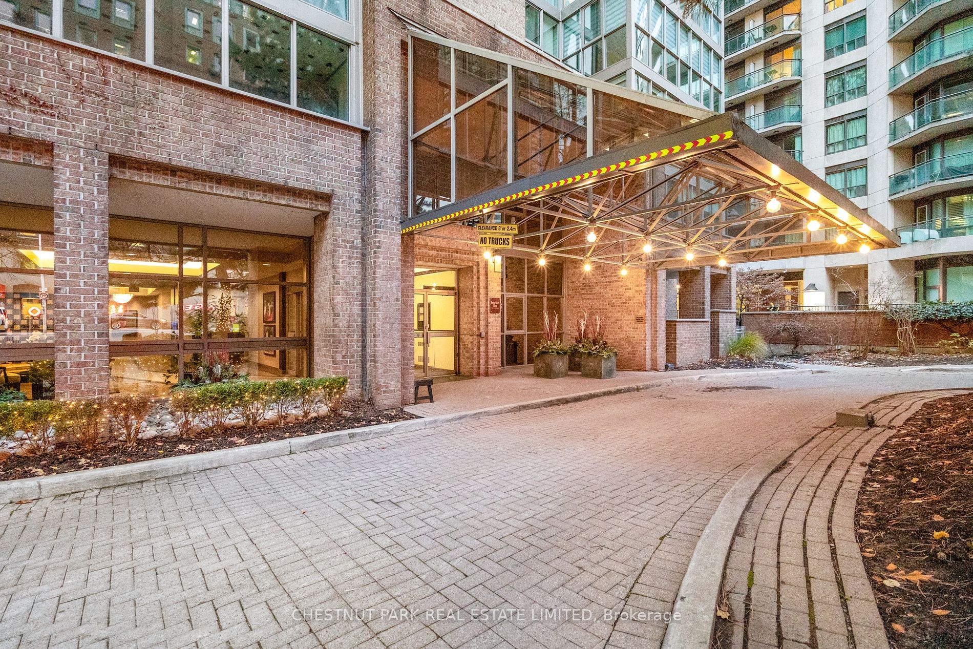 278 Bloor St #410 - Toronto C09 - Rosedale-Moore Park