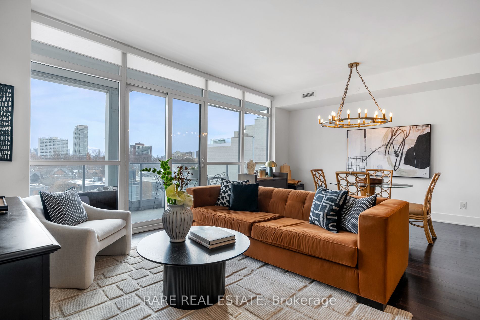 170 Avenue Rd #601 - Toronto C02 - Annex