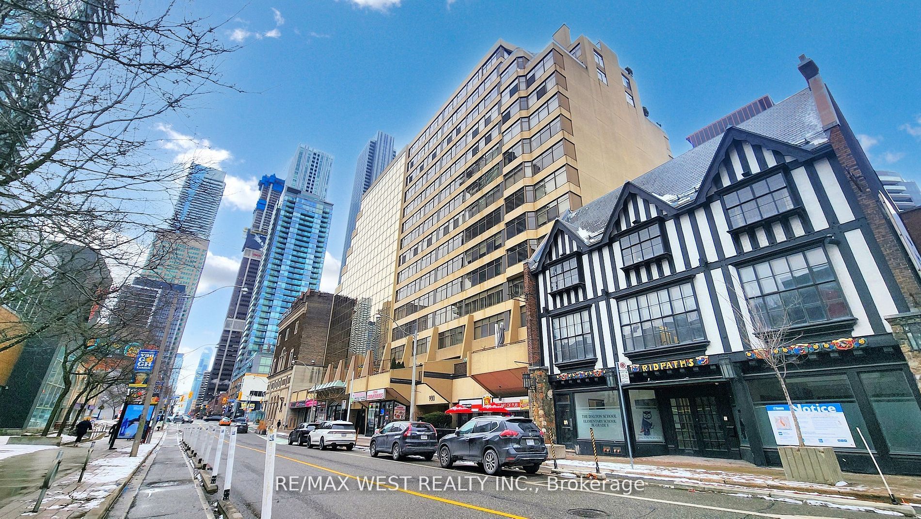 900 Yonge St #1403 - Toronto C02 - Annex