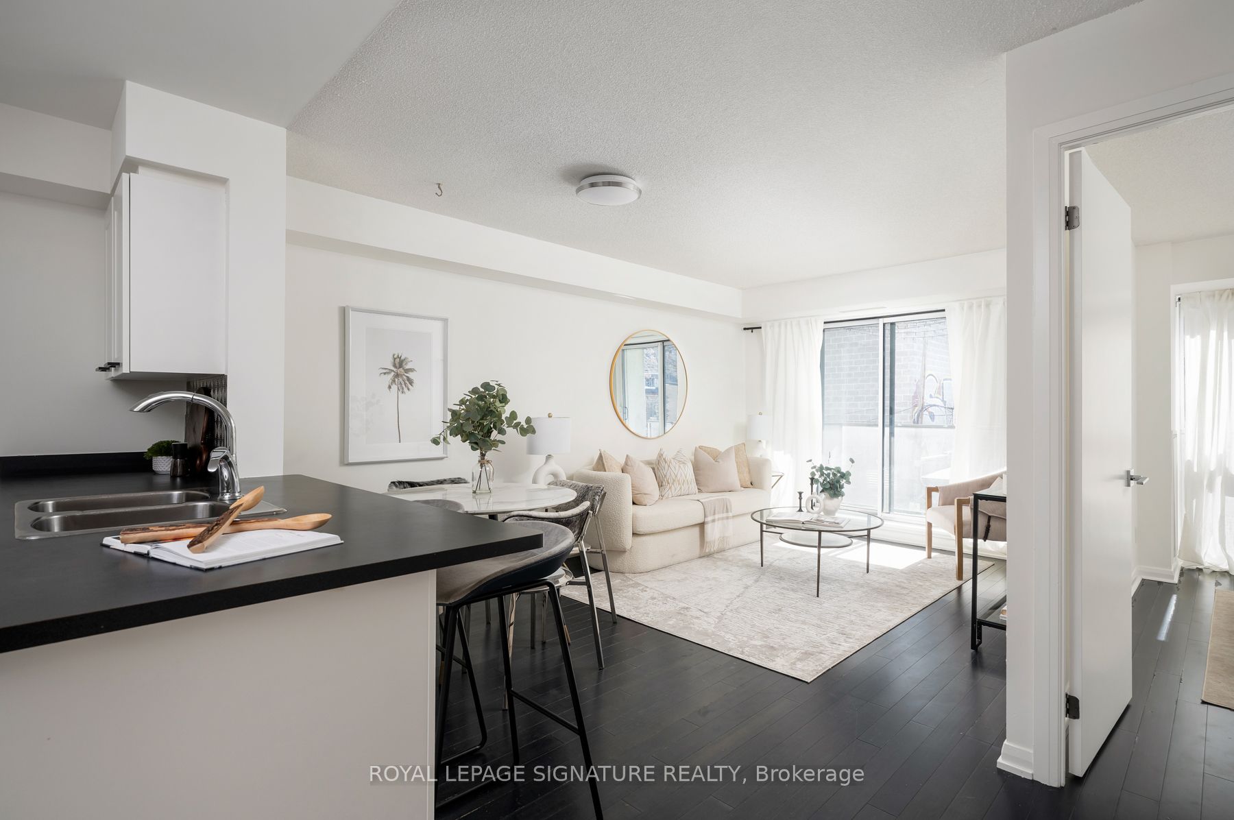18 Beverley St #322 - Toronto C01 - Kensington-Chinatown