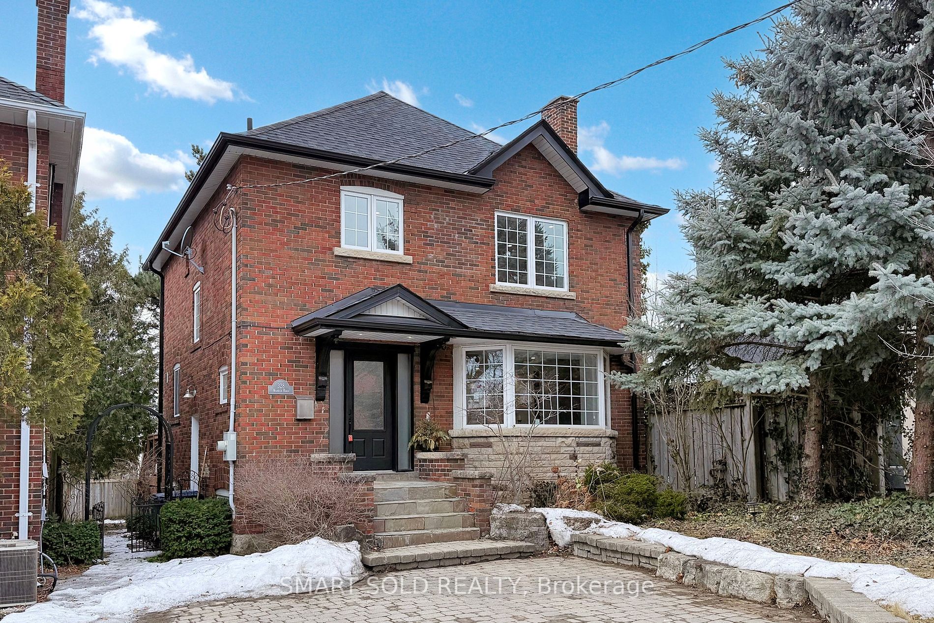 328 Warren Rd - Toronto C03 - Forest Hill South