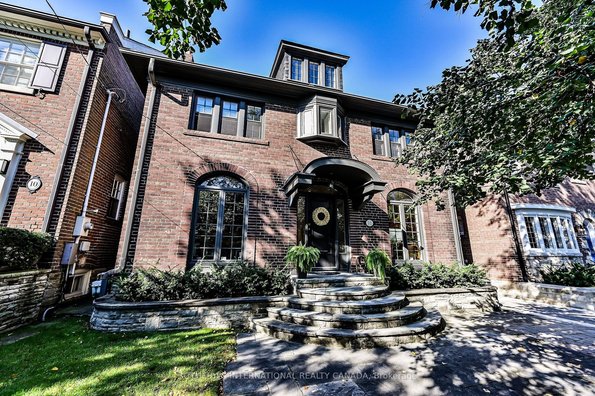 12 Harper Ave - Toronto C09 - Rosedale-Moore Park