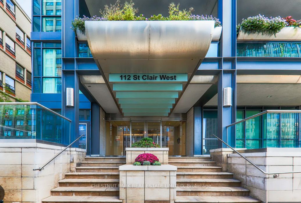 112 St Clair Ave #403 - Toronto C02 - Yonge-St. Clair