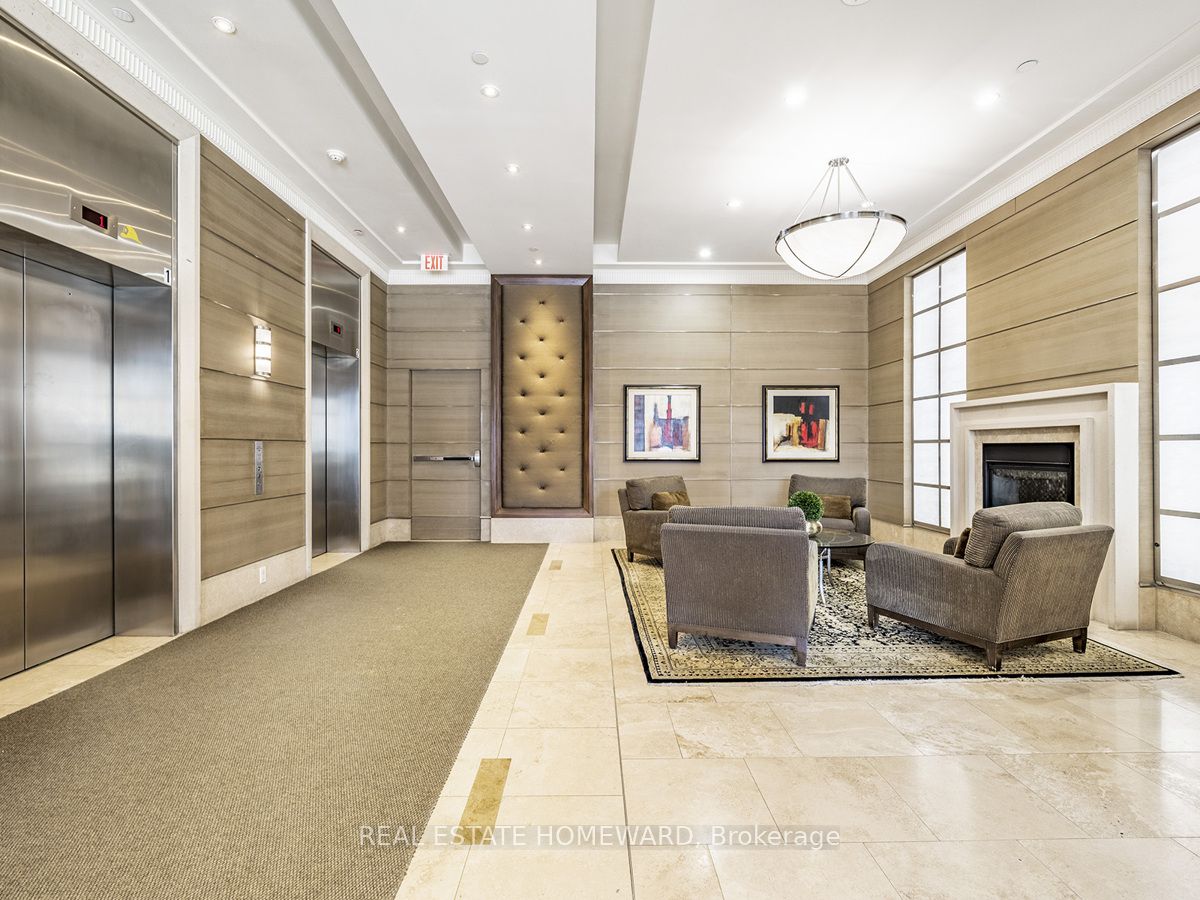 48 St Clair Ave #702 - Toronto C02 - Yonge-St. Clair