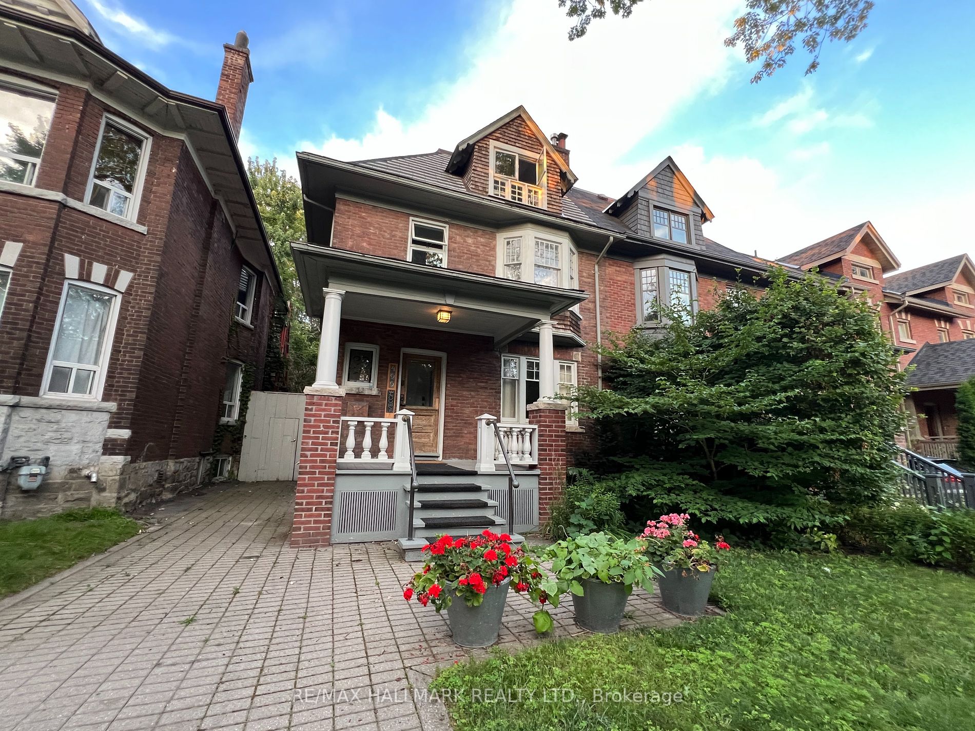 499 Palmerston Blvd - Toronto C01 - Palmerston-Little Italy