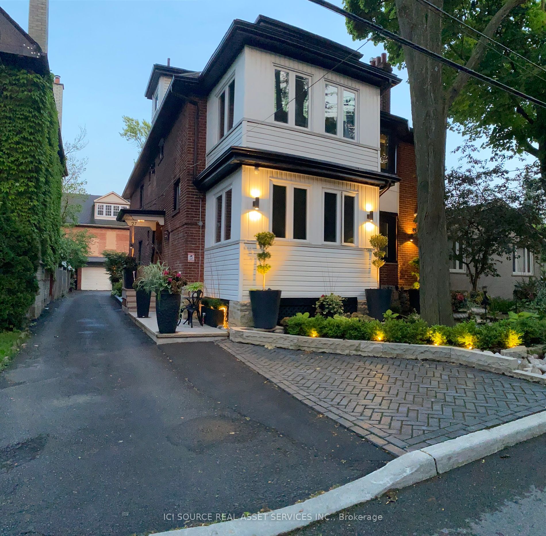 27 Glen Elm Ave - Toronto C09 - Rosedale-Moore Park