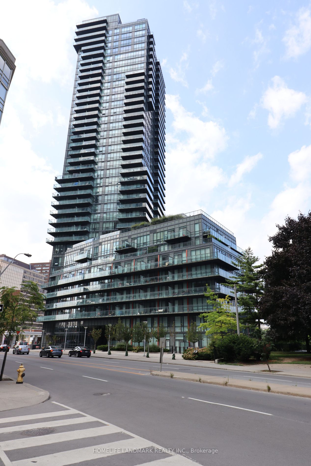 825 Church St #3002 - Toronto C09 - Rosedale-Moore Park