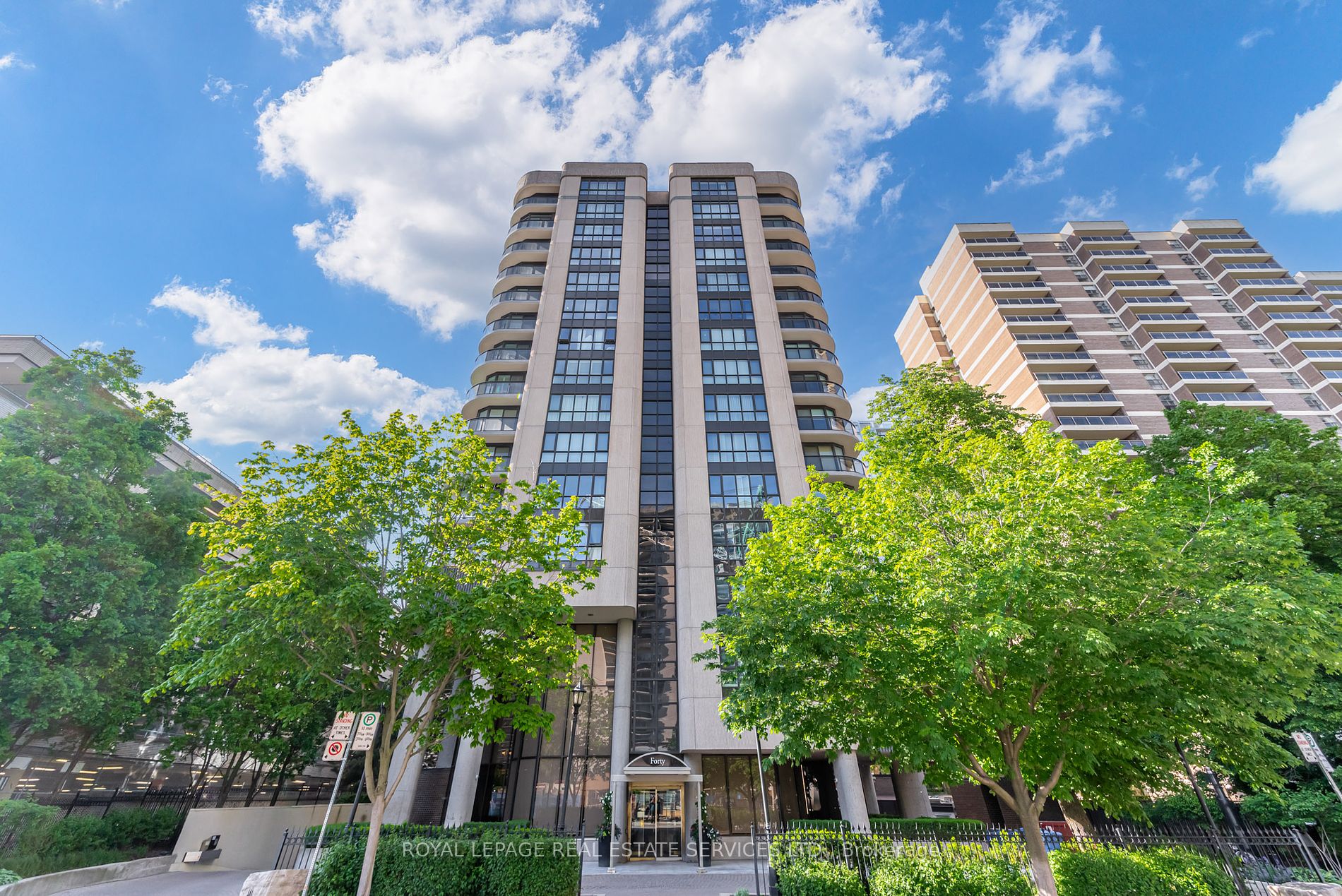 40 Rosehill Ave #1001 - Toronto C09 - Rosedale-Moore Park