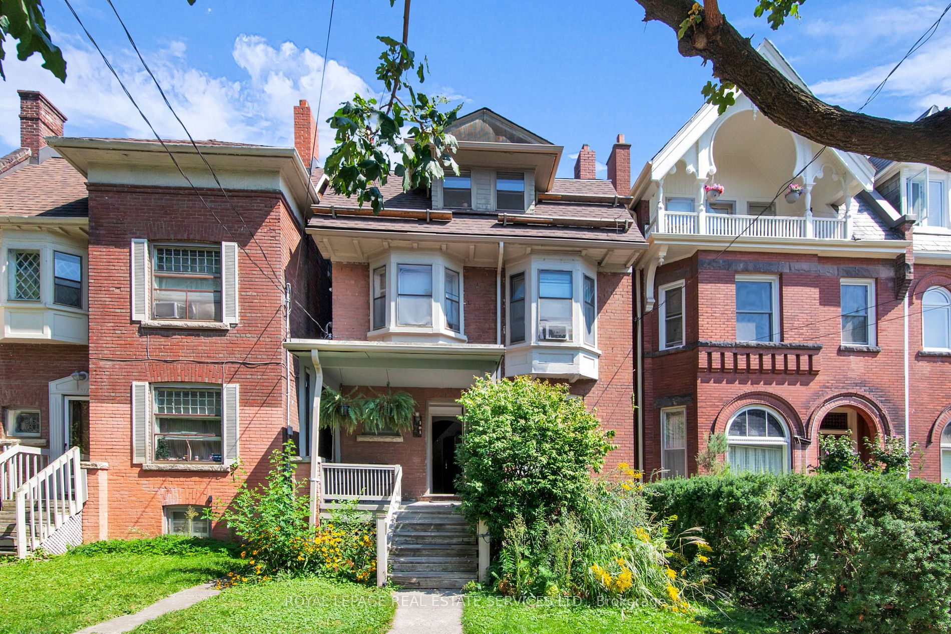 575 Huron St - Toronto C02 - Annex