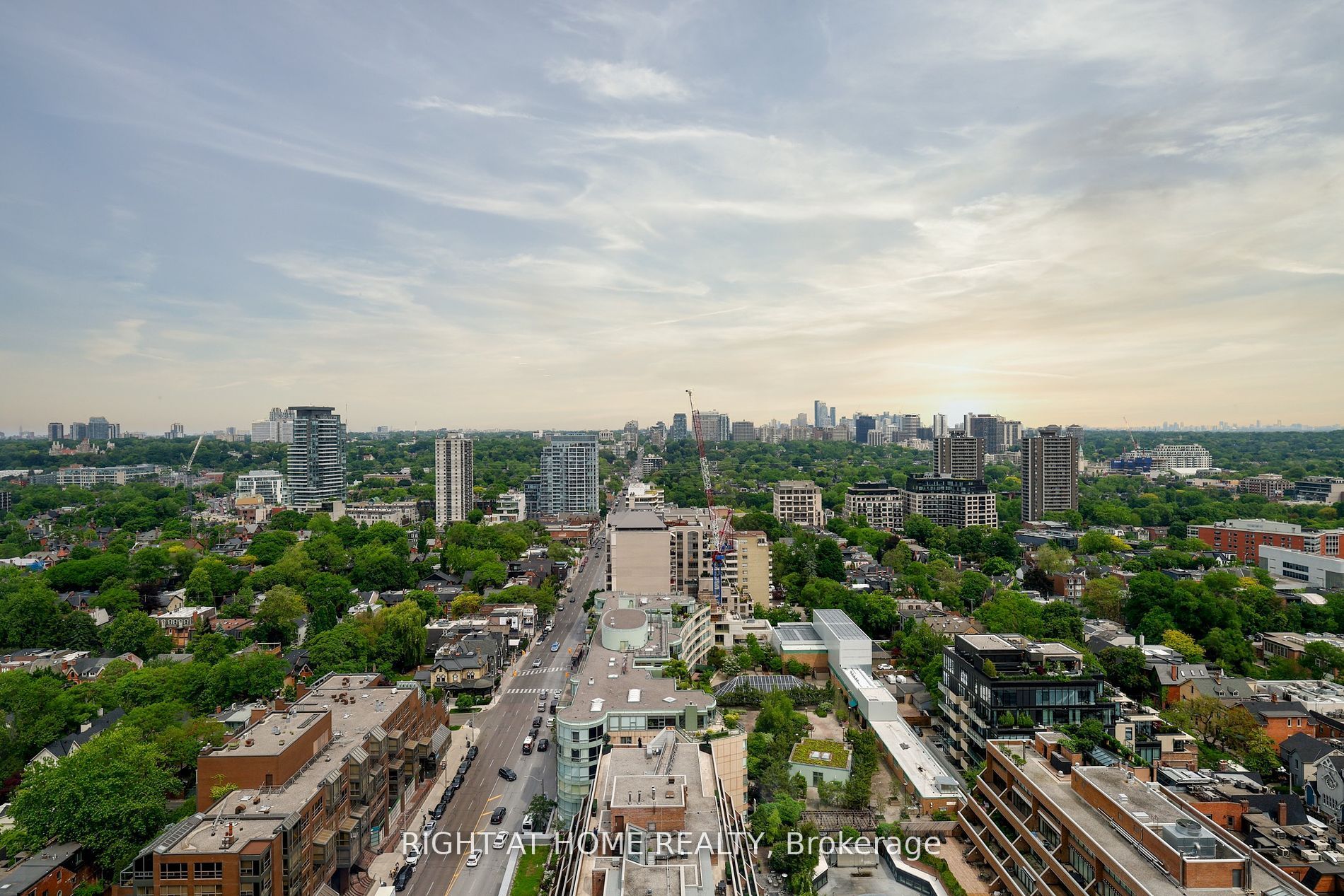 155 Yorkville Ave #2720 - Toronto C02 - Annex