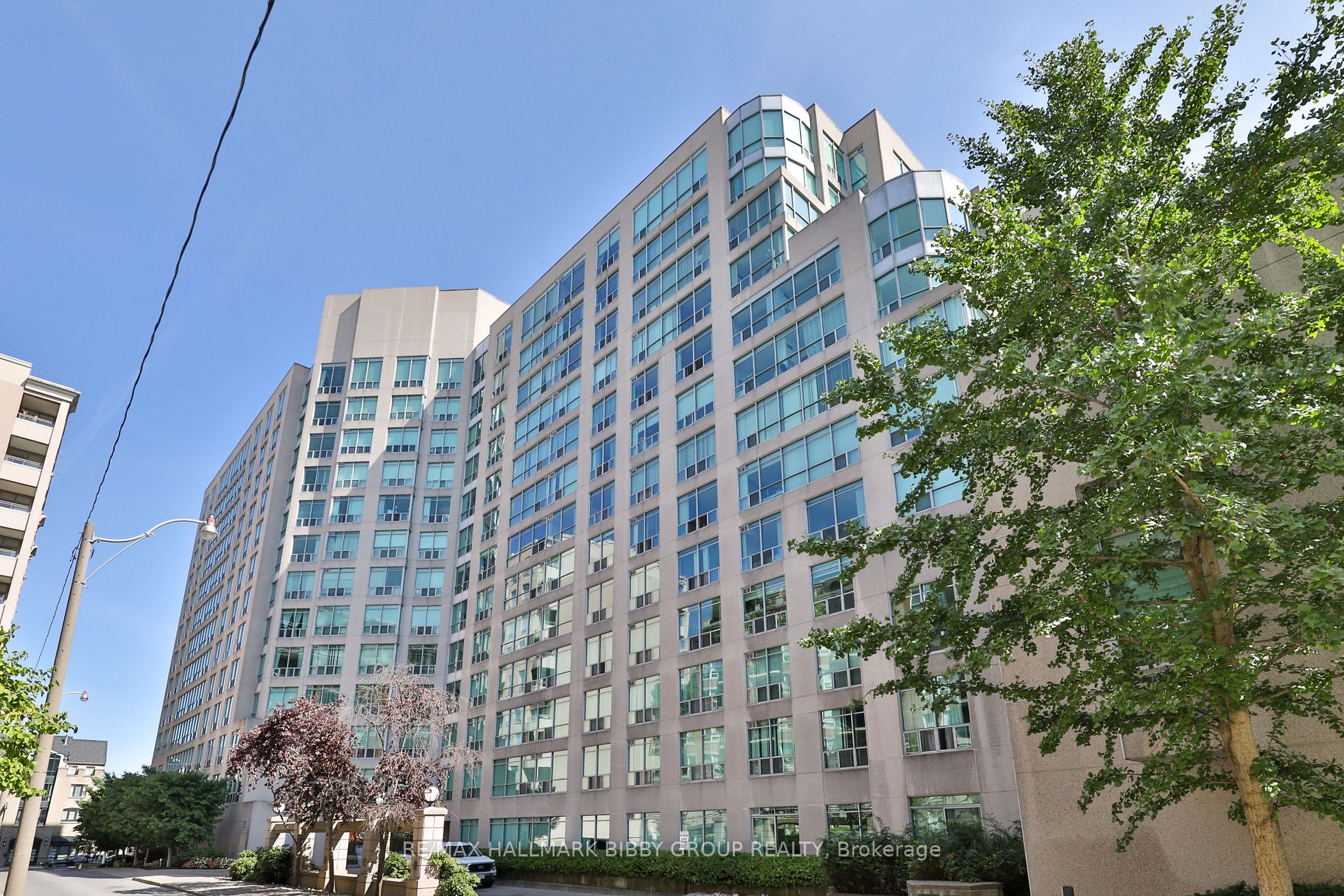 942 Yonge St #616 - Toronto C02 - Annex