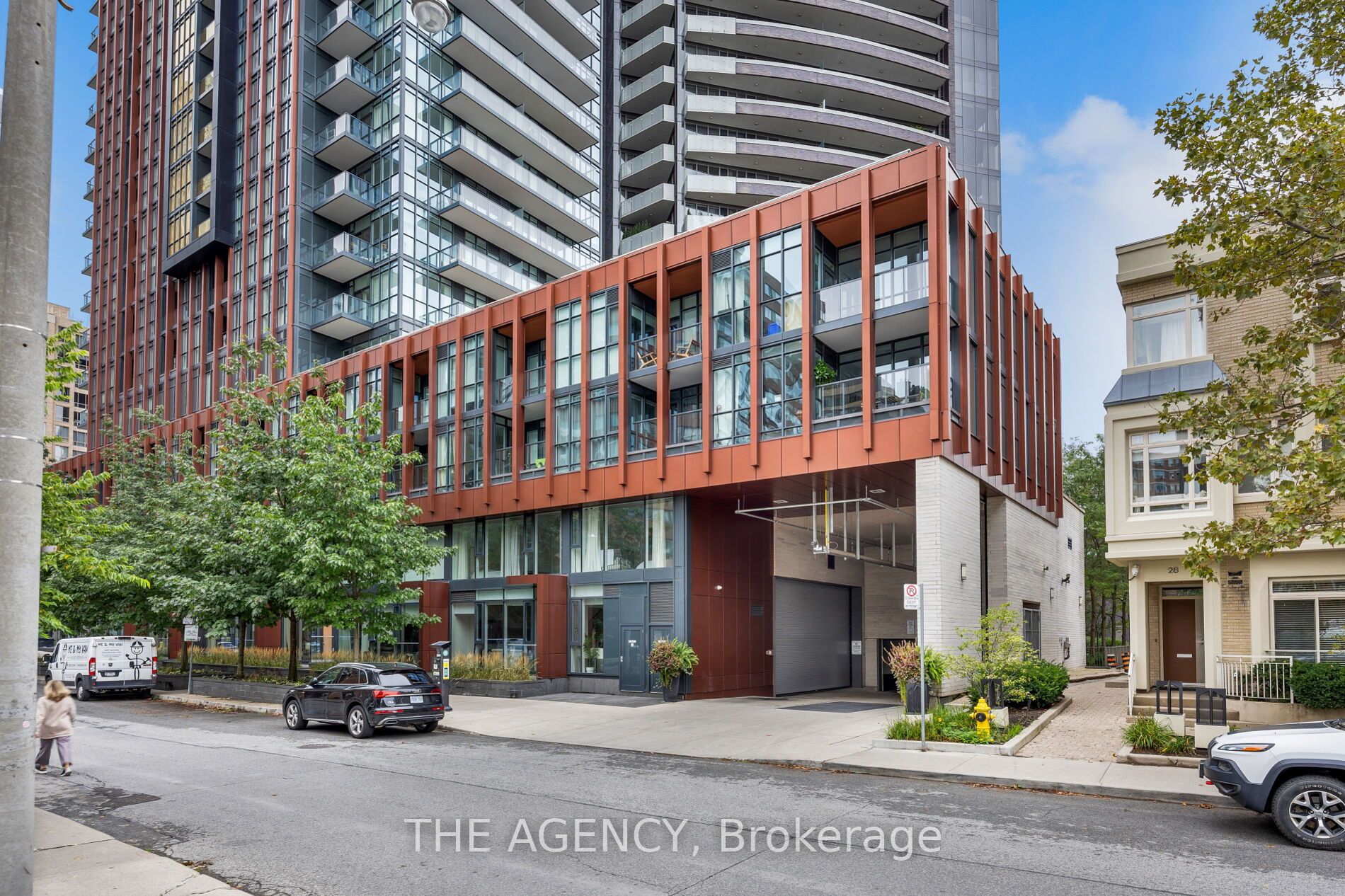 32 Davenport Rd #Th105 - Toronto C02 - Annex