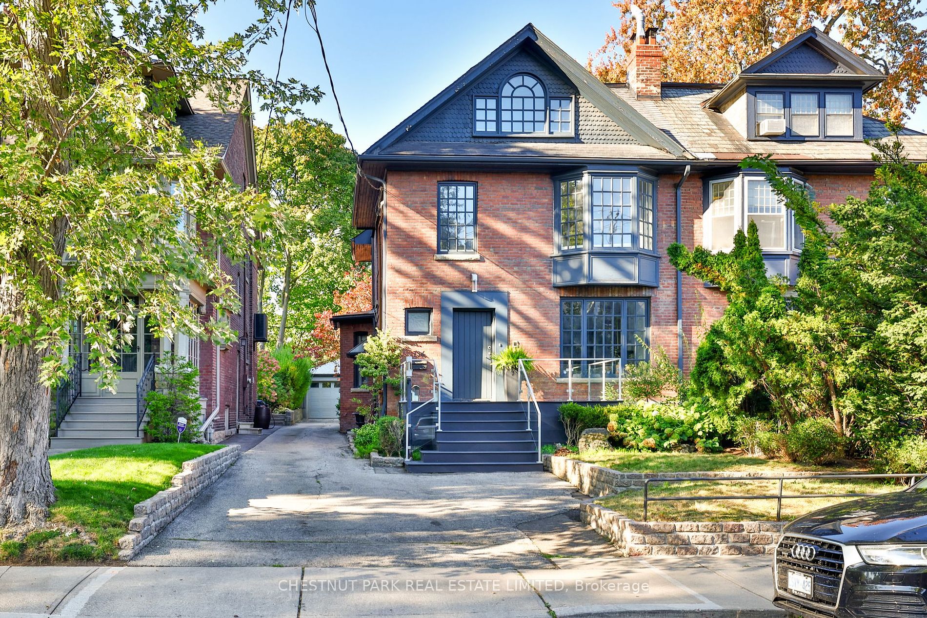 136 Farnham Ave - Toronto C02 - Yonge-St. Clair