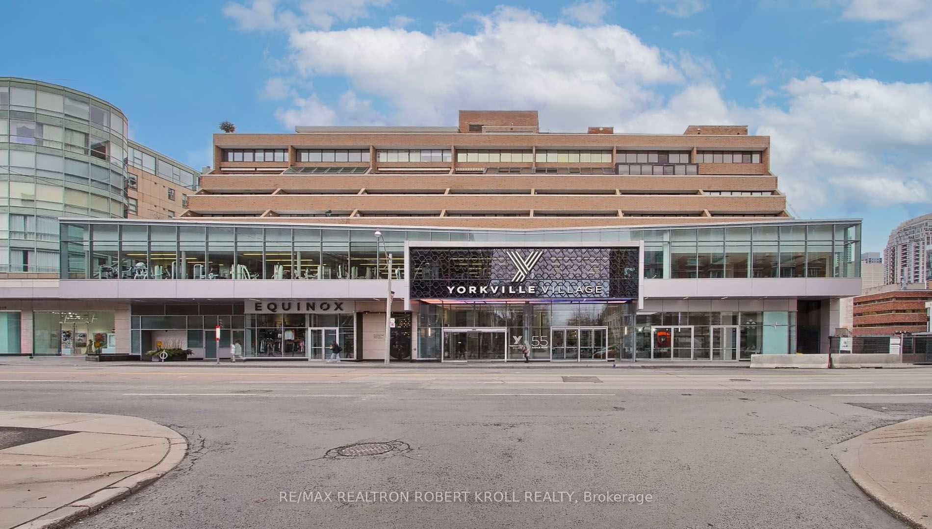 55A Avenue Rd #602 - Toronto C02 - Annex
