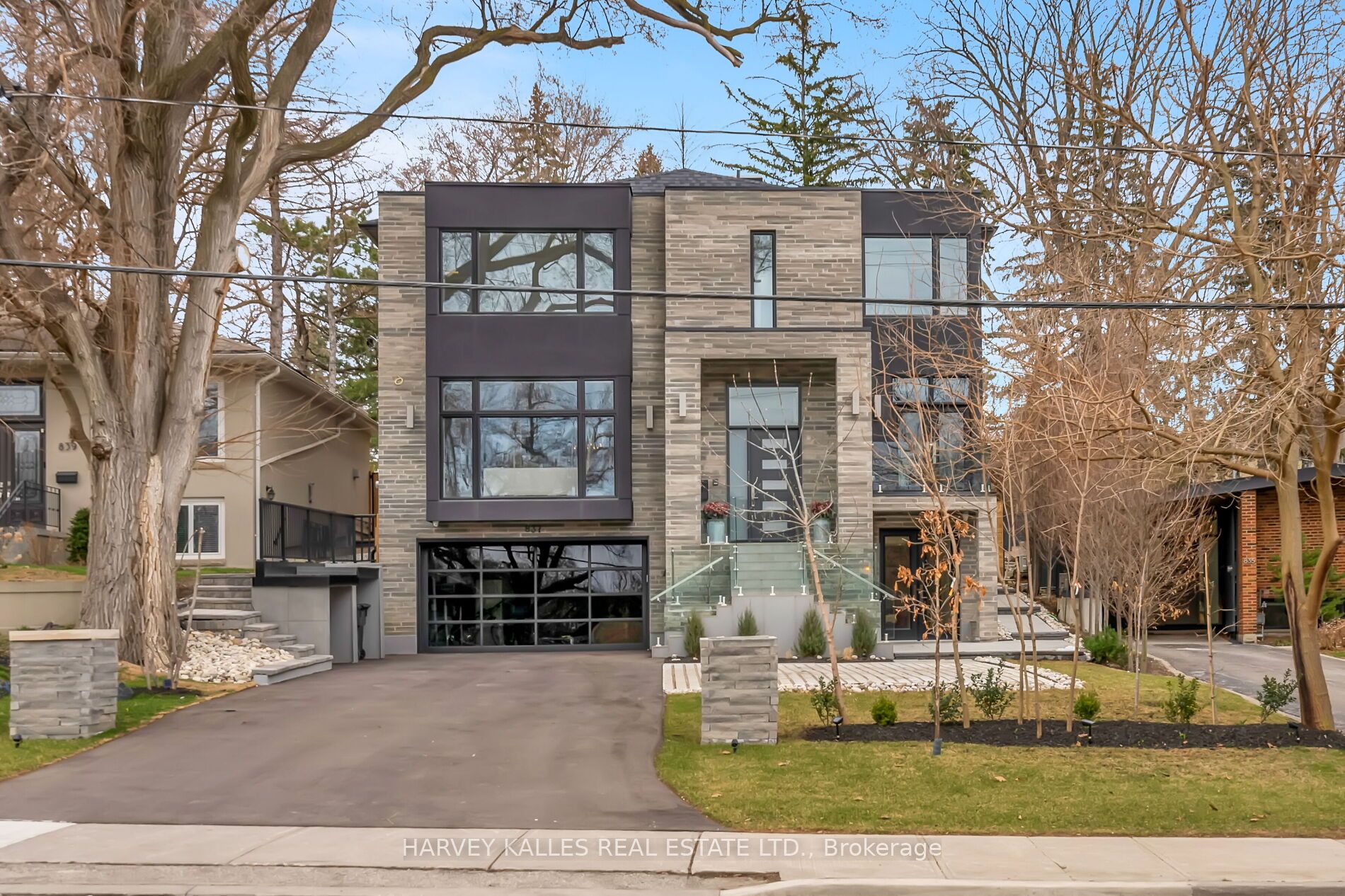 837 ROYAL YORK Rd - Toronto W07 - Stonegate-Queensway