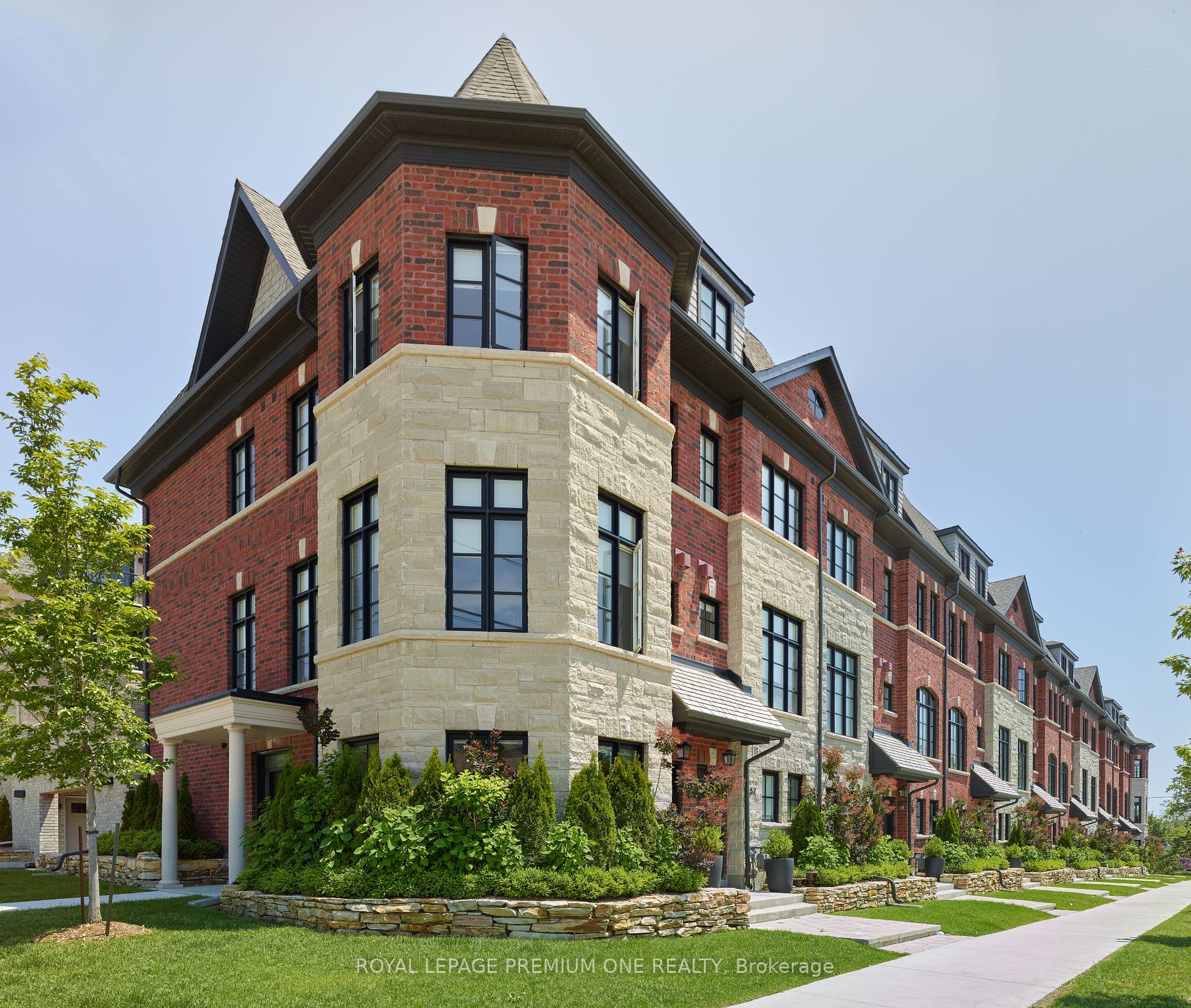 71 Elder Ave #64 - Toronto W06 - Long Branch