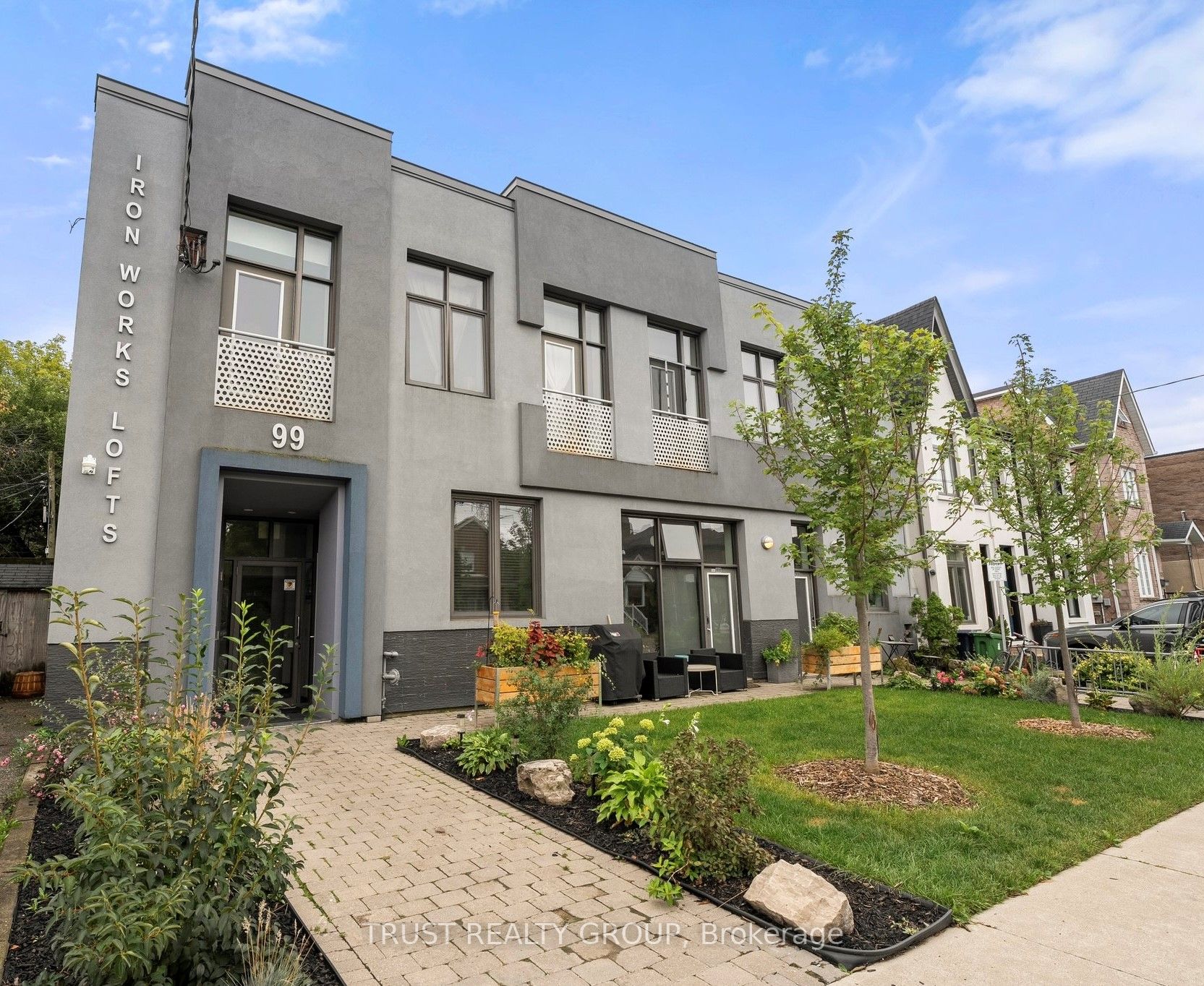 99 Chandos Ave #203 - Toronto W02 - Dovercourt-Wallace Emerson-Junction