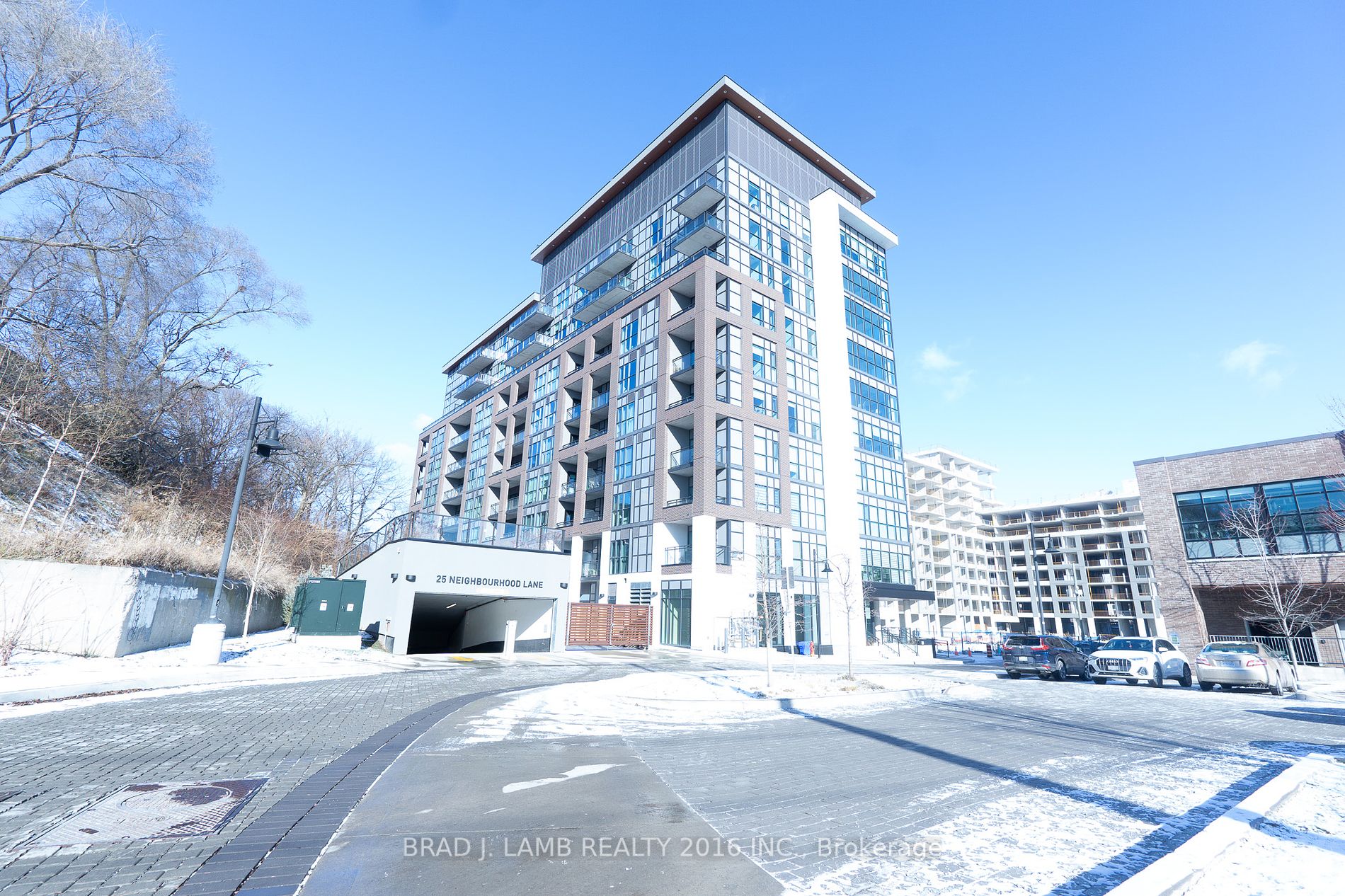 25 Neighbourhood Lane #713 - Toronto W07 - Stonegate-Queensway